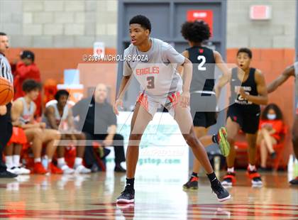 Thumbnail 2 in Harvard-Westlake vs. Etiwanda (Mater Dei Extravaganza) photogallery.
