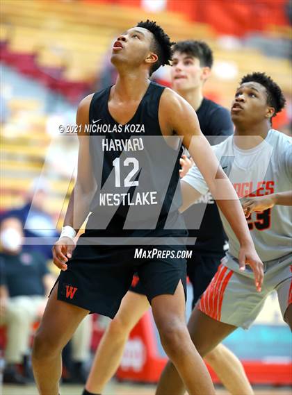 Thumbnail 1 in Harvard-Westlake vs. Etiwanda (Mater Dei Extravaganza) photogallery.