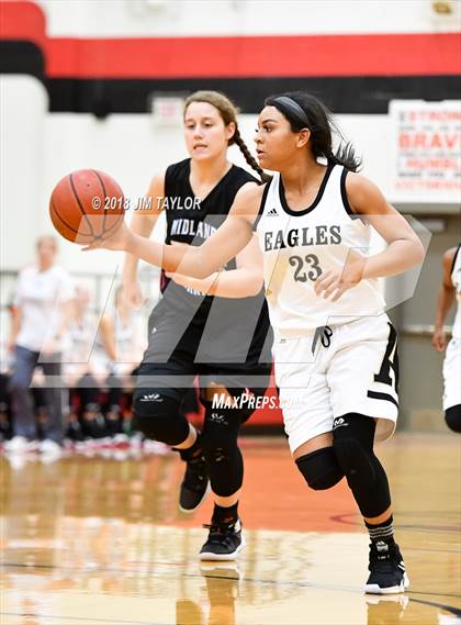 Thumbnail 2 in Abilene vs Midland Christian (Bank of Mineral Wells Mountaineer Classic) photogallery.