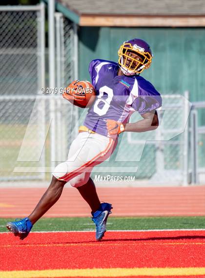 Thumbnail 3 in Lions All-Star 8-man Football Game (CIF Northern Section) photogallery.