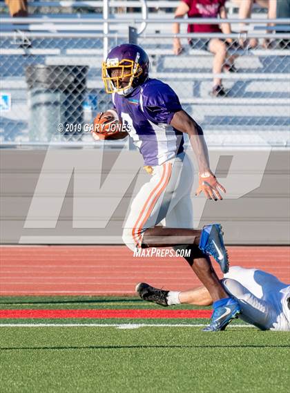 Thumbnail 2 in Lions All-Star 8-man Football Game (CIF Northern Section) photogallery.
