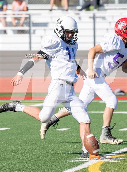 Thumbnail 3 in Lions All-Star 8-man Football Game (CIF Northern Section) photogallery.