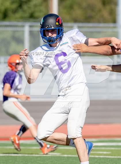 Thumbnail 2 in Lions All-Star 8-man Football Game (CIF Northern Section) photogallery.