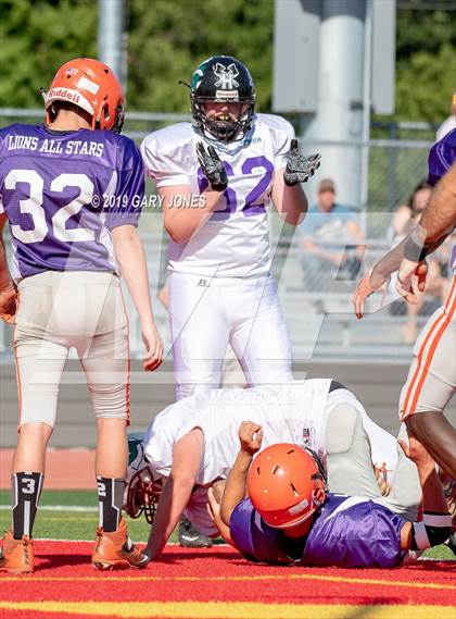 Thumbnail 3 in Lions All-Star 8-man Football Game (CIF Northern Section) photogallery.