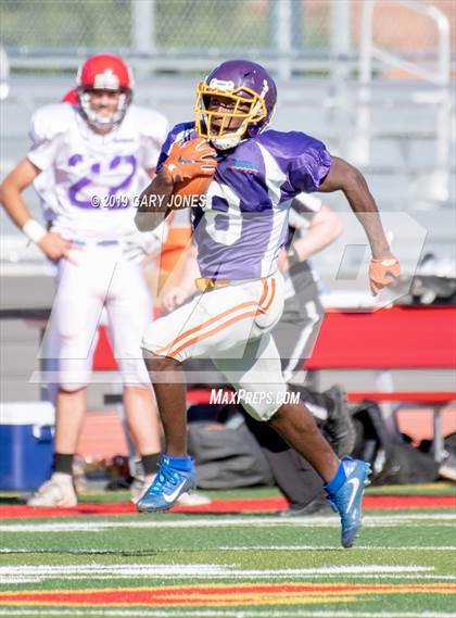 Thumbnail 3 in Lions All-Star 8-man Football Game (CIF Northern Section) photogallery.