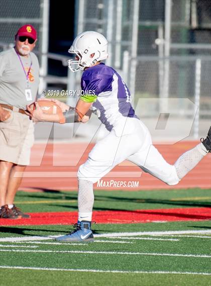 Thumbnail 3 in Lions All-Star 8-man Football Game (CIF Northern Section) photogallery.