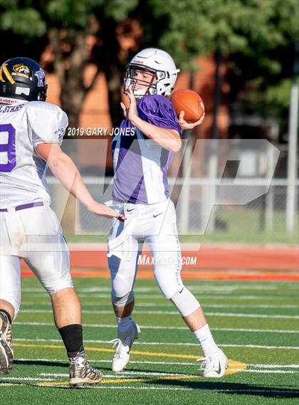 Thumbnail 3 in Lions All-Star 8-man Football Game (CIF Northern Section) photogallery.