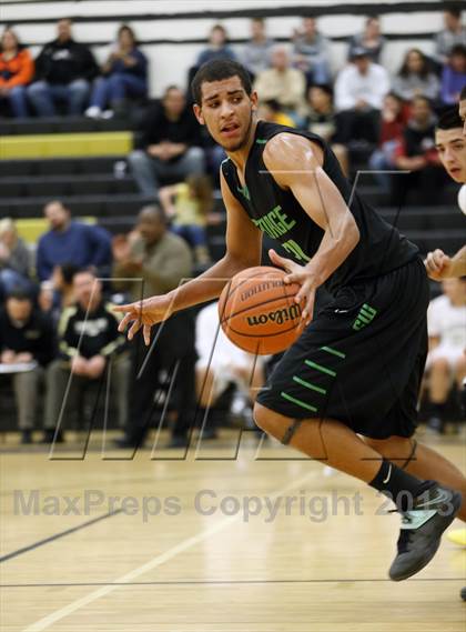 Thumbnail 3 in George Washington @ Prairie View (Thunder Hawk Hoops Festival) photogallery.