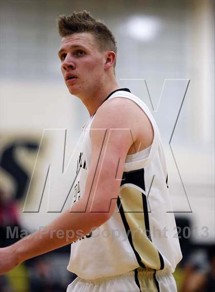 Thumbnail 1 in George Washington @ Prairie View (Thunder Hawk Hoops Festival) photogallery.