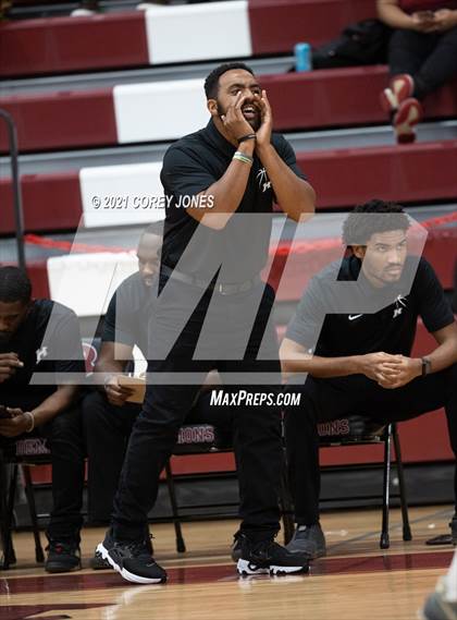 Thumbnail 2 in Houston County vs Warner Robins  photogallery.