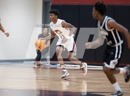 Thumbnail 1 in Houston County vs Warner Robins  photogallery.