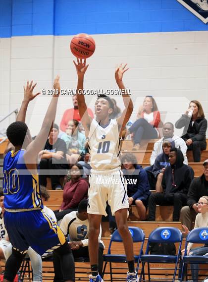 Thumbnail 1 in Richlands @ Swansboro photogallery.