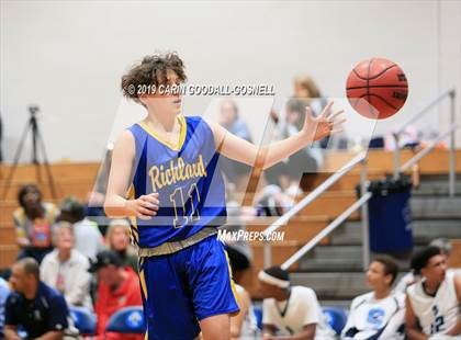 Thumbnail 3 in Richlands @ Swansboro photogallery.