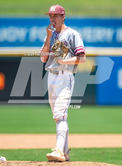 Thumbnail 3 in Collinsville vs. Hawley (UIL 2A Baseball Final) photogallery.