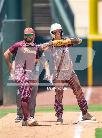 Thumbnail 3 in Collinsville vs. Hawley (UIL 2A Baseball Final) photogallery.