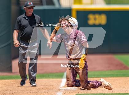 Thumbnail 3 in Collinsville vs. Hawley (UIL 2A Baseball Final) photogallery.
