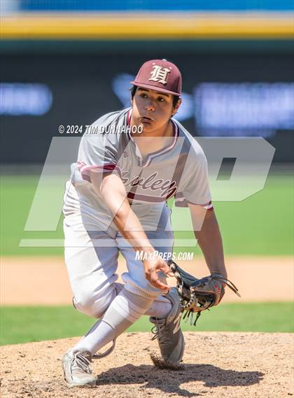 Thumbnail 1 in Collinsville vs. Hawley (UIL 2A Baseball Final) photogallery.