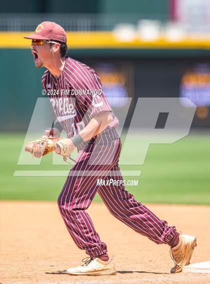 Thumbnail 3 in Collinsville vs. Hawley (UIL 2A Baseball Final) photogallery.