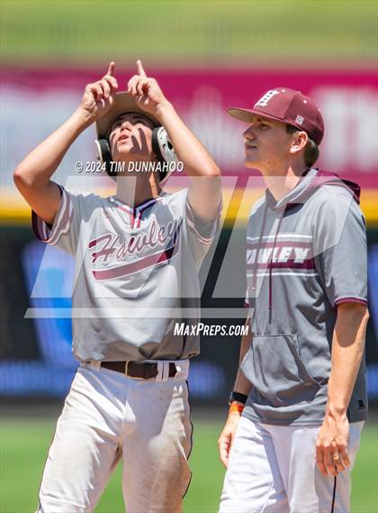 Thumbnail 1 in Collinsville vs. Hawley (UIL 2A Baseball Final) photogallery.