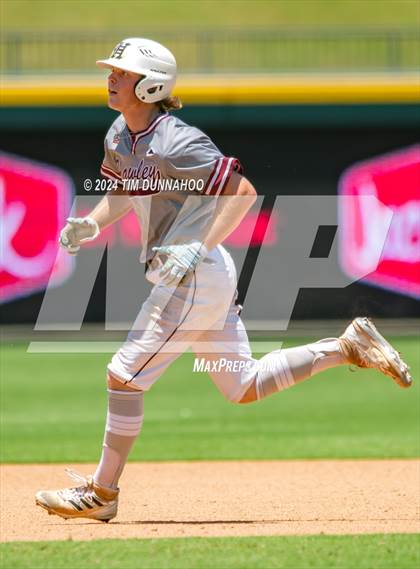 Thumbnail 1 in Collinsville vs. Hawley (UIL 2A Baseball Final) photogallery.