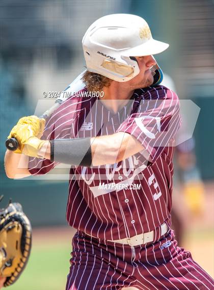 Thumbnail 1 in Collinsville vs. Hawley (UIL 2A Baseball Final) photogallery.