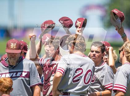 Thumbnail 1 in Collinsville vs. Hawley (UIL 2A Baseball Final) photogallery.