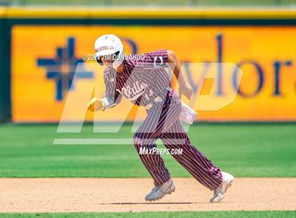 Thumbnail 1 in Collinsville vs. Hawley (UIL 2A Baseball Final) photogallery.