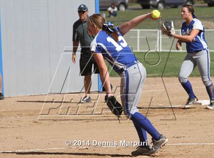 Thumbnail 1 in Pine Creek vs Broomfield (CHSAA 5A Regional Playoff) photogallery.