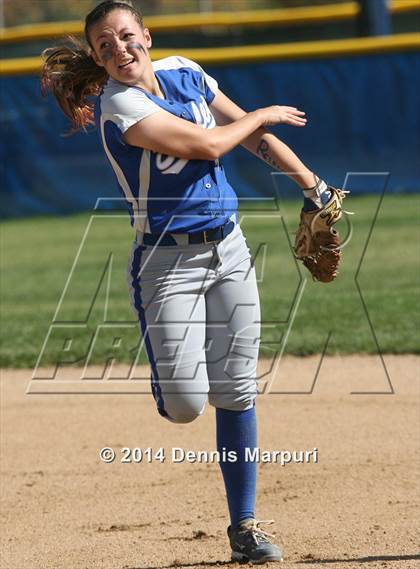 Thumbnail 3 in Pine Creek vs Broomfield (CHSAA 5A Regional Playoff) photogallery.