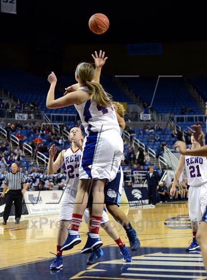 Thumbnail 3 in Centennial vs Reno (NIAA Semifinal) photogallery.