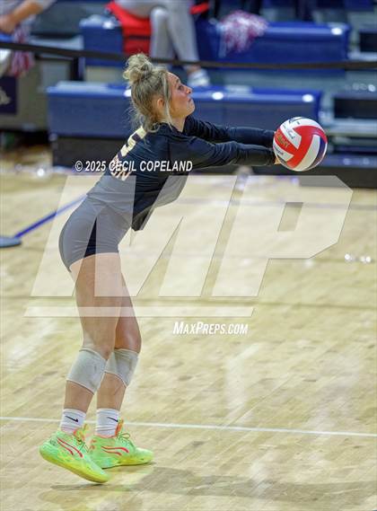 Thumbnail 2 in Hebron Christian vs. Lovett (GHSA Private State Volleyball Final) photogallery.