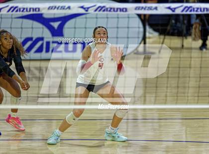 Thumbnail 1 in Hebron Christian vs. Lovett (GHSA Private State Volleyball Final) photogallery.