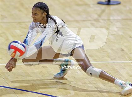 Thumbnail 2 in Hebron Christian vs. Lovett (GHSA Private State Volleyball Final) photogallery.