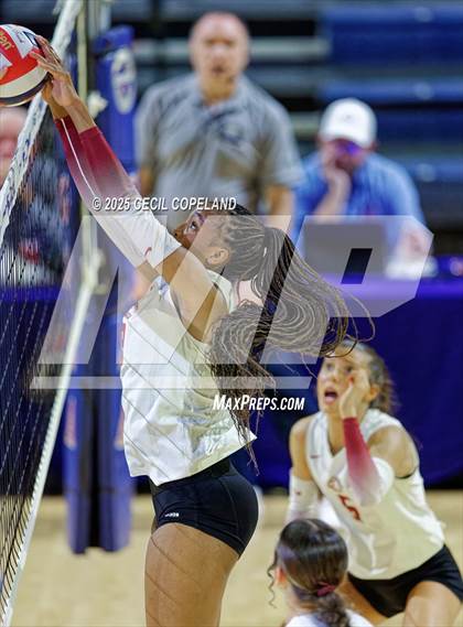 Thumbnail 3 in Hebron Christian vs. Lovett (GHSA Private State Volleyball Final) photogallery.