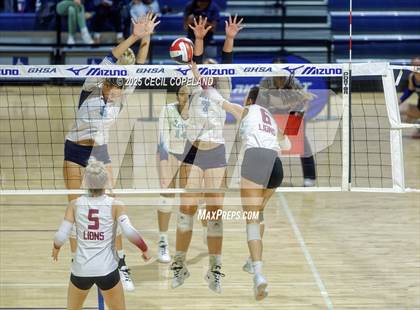 Thumbnail 2 in Hebron Christian vs. Lovett (GHSA Private State Volleyball Final) photogallery.