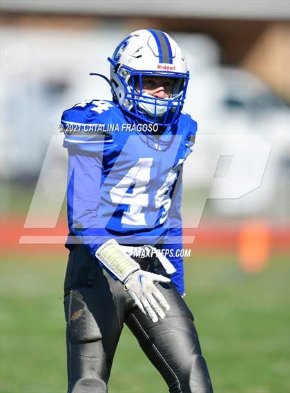 Thumbnail 3 in Valley Central vs. Spring Valley photogallery.
