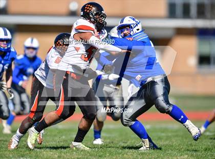 Thumbnail 2 in Valley Central vs. Spring Valley photogallery.