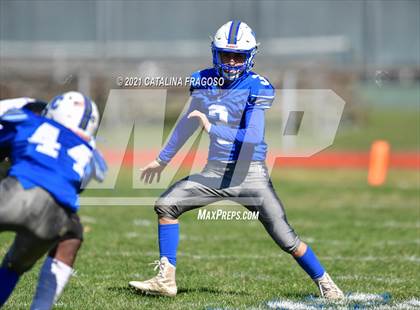 Thumbnail 3 in Valley Central vs. Spring Valley photogallery.