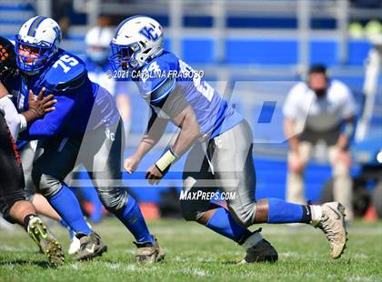 Thumbnail 3 in Valley Central vs. Spring Valley photogallery.