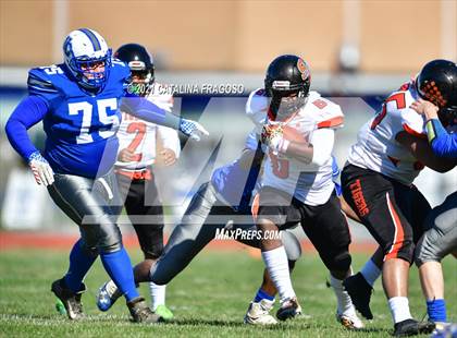 Thumbnail 1 in Valley Central vs. Spring Valley photogallery.