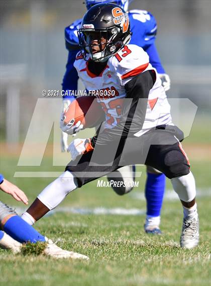 Thumbnail 3 in Valley Central vs. Spring Valley photogallery.
