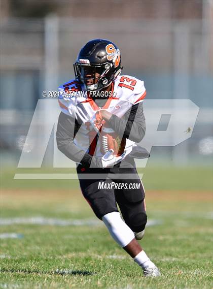 Thumbnail 3 in Valley Central vs. Spring Valley photogallery.