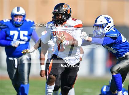 Thumbnail 1 in Valley Central vs. Spring Valley photogallery.