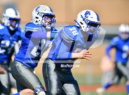 Thumbnail 1 in Valley Central vs. Spring Valley photogallery.