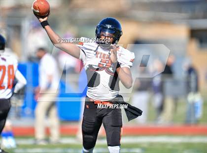 Thumbnail 1 in Valley Central vs. Spring Valley photogallery.