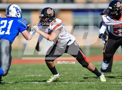 Thumbnail 3 in Valley Central vs. Spring Valley photogallery.