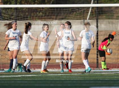 Thumbnail 3 in Washington-Lee @ Yorktown photogallery.
