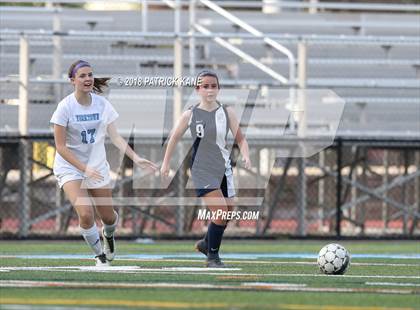 Thumbnail 3 in Washington-Lee @ Yorktown photogallery.