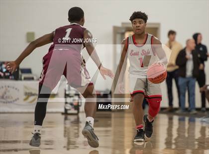 Thumbnail 1 in St. Peter's Prep @ East Side (Metro Holiday Classic) photogallery.