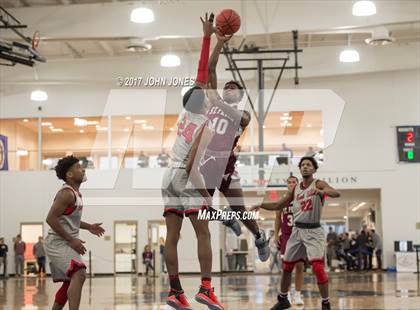 Thumbnail 2 in St. Peter's Prep @ East Side (Metro Holiday Classic) photogallery.